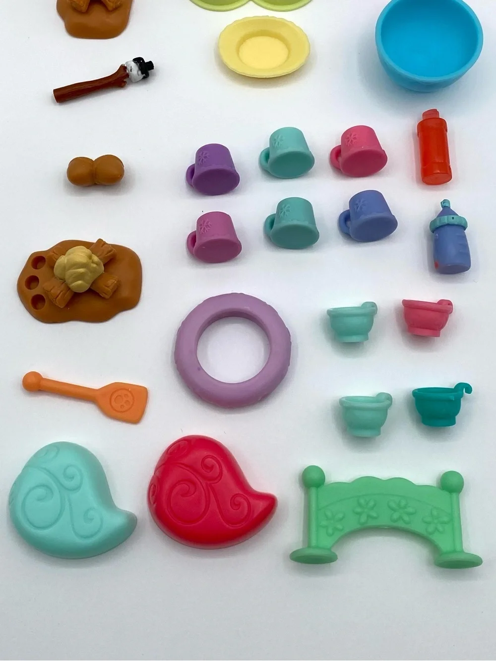 Littlest Pet Shop LPS Accessories Lot Bundle